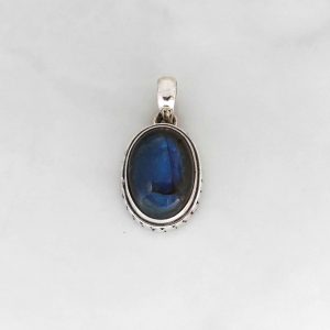 Labradorite Pendant - PBA0013LBT/N160