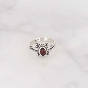Garnet Ring - RBA0035GRT/N132