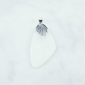 Mother Of Pearl Pendant - PBA0342MOP/N130